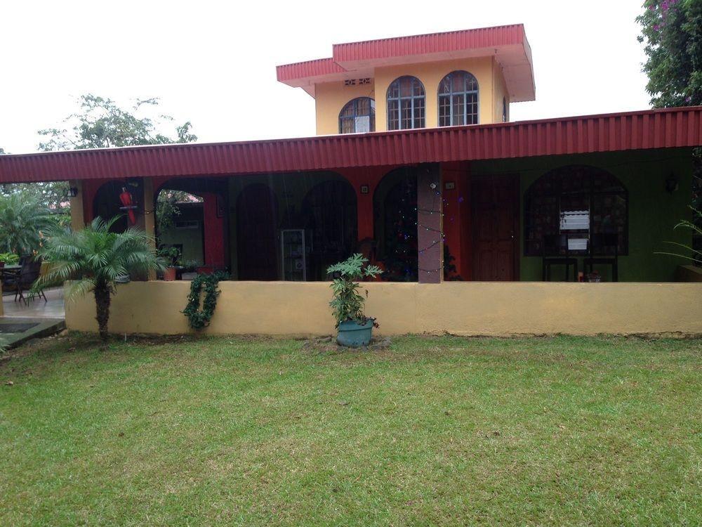 Aparthotel Villa Pacande & Rooms Pilas ภายนอก รูปภาพ